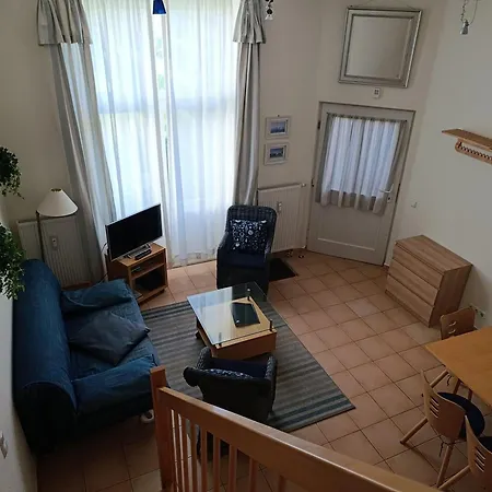 Haus Am Park Whg 02 * Ostseebad Kühlungsborn